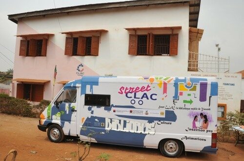 Article : Comment le bibliobus Street-CLAC de Yaoundé m’a séduit