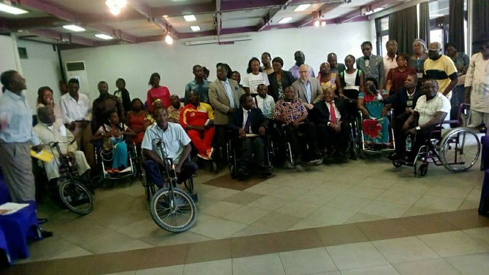 Article : Comment, au Cameroun, les candidats à la présidentielle 2018 abordent-ils la problématique du handicap ?